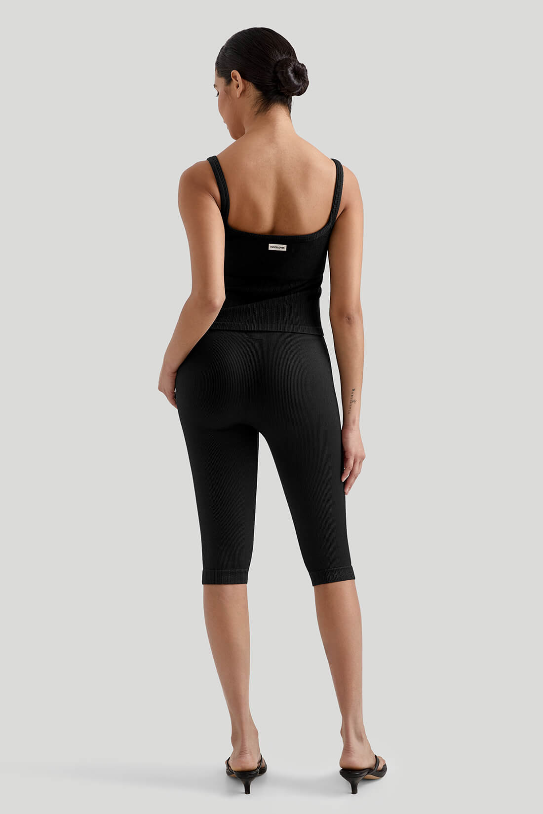 Ribbed Capri Pants