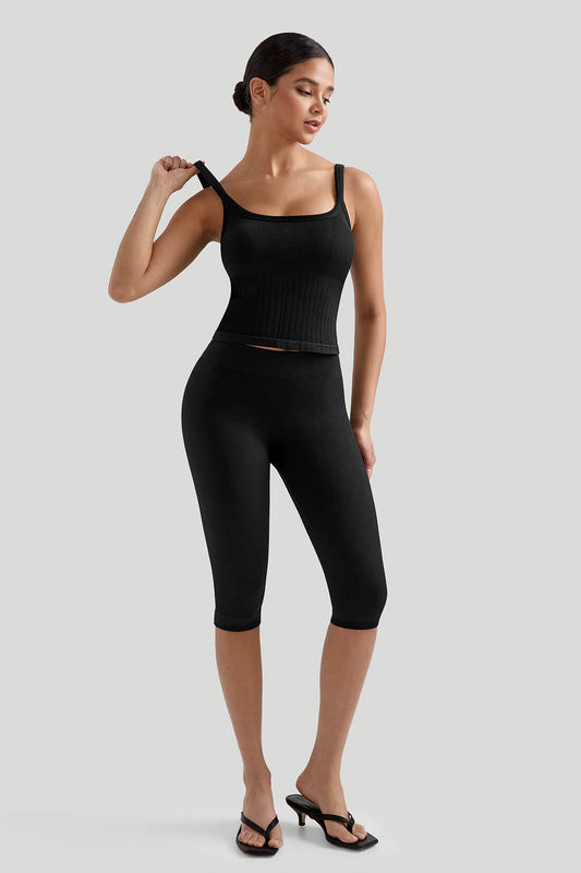Ribbed Capri Pants