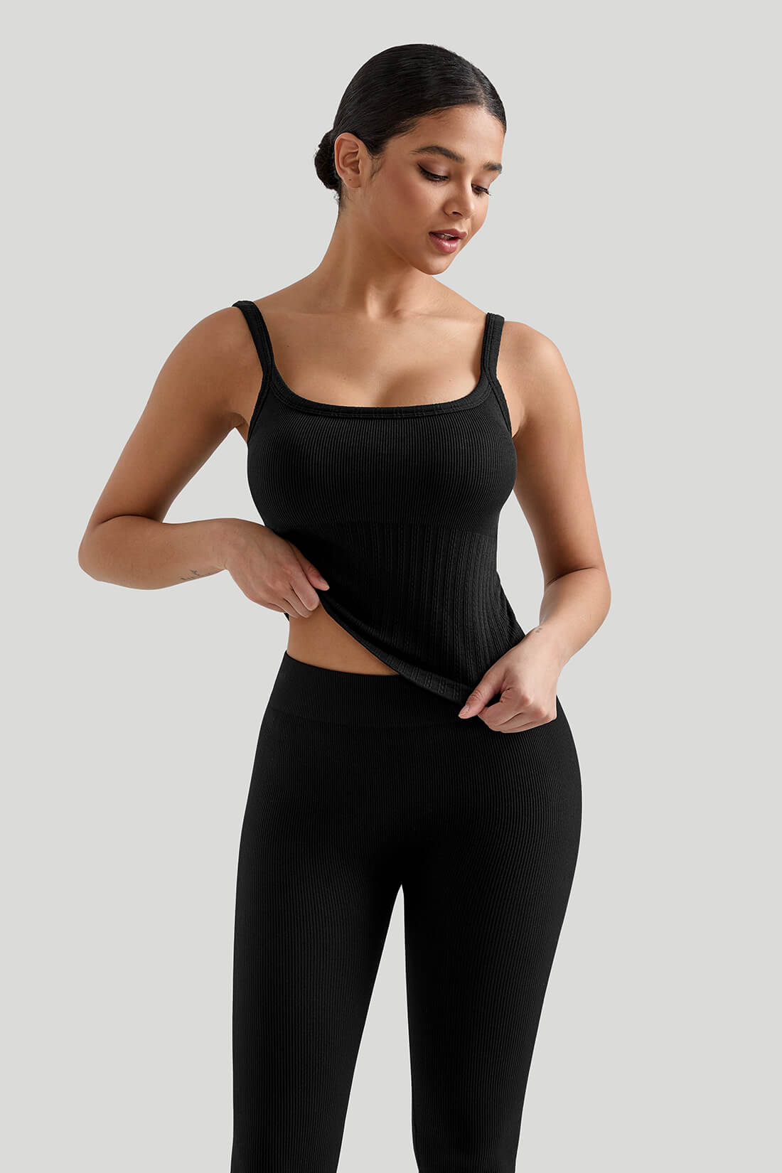 Ribbed Tank Top Capri Pants Set